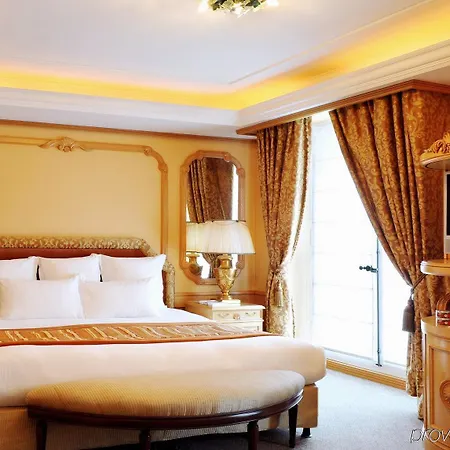 De Vendome Hotel