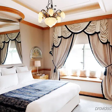 De Vendome 5* Paryż