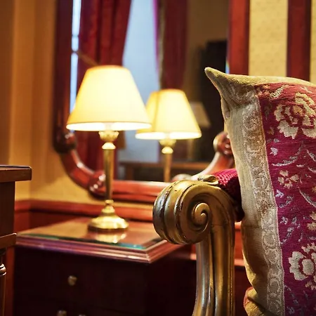 Hotel De Vendome París