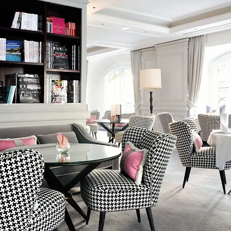 Hotel De Vendome 5*