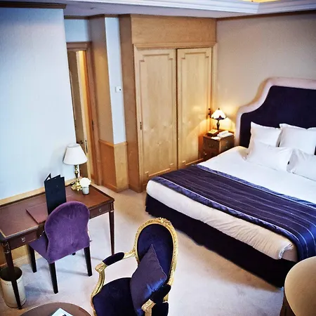 De Vendome Hotel 5*